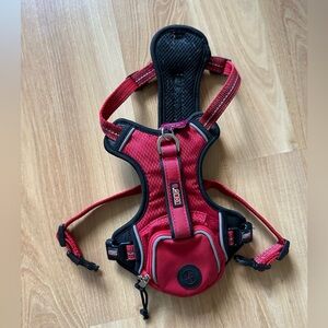 KONG harness with pockets - Red - Small